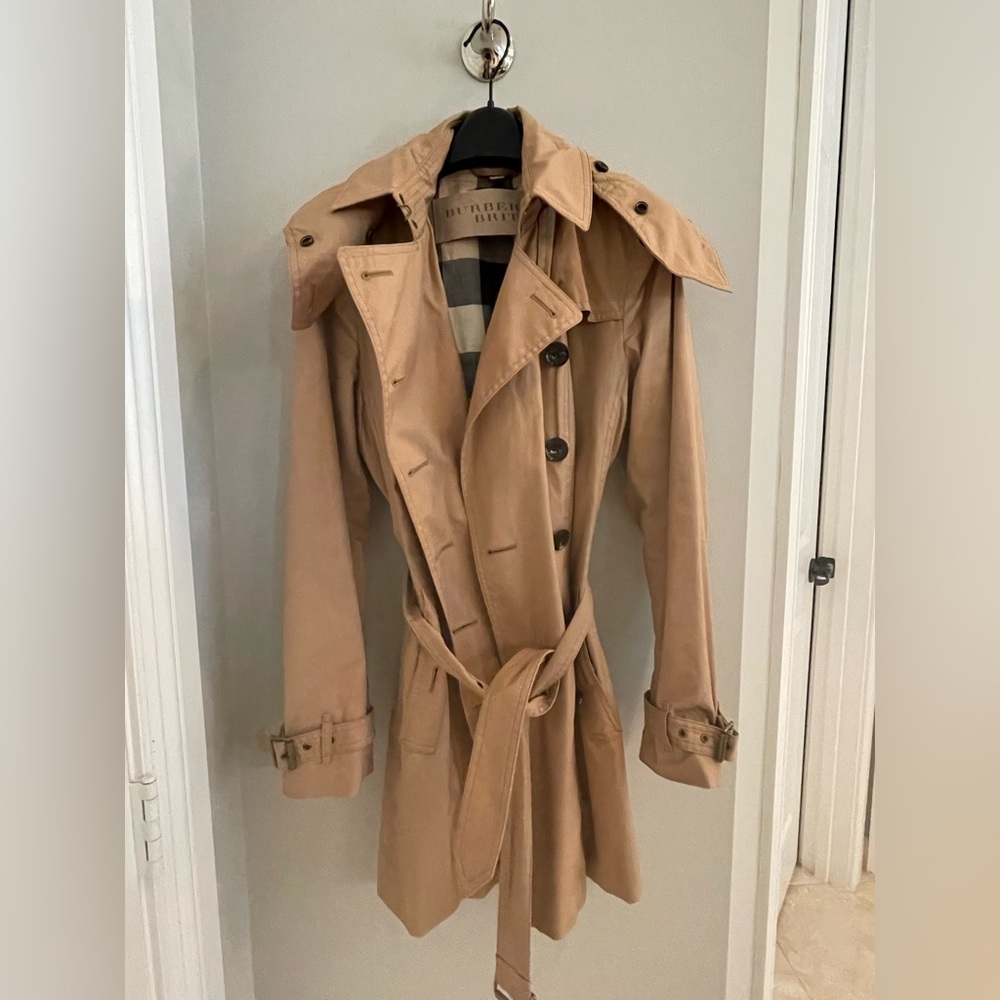 Burberry Reymoore Hooded Trench